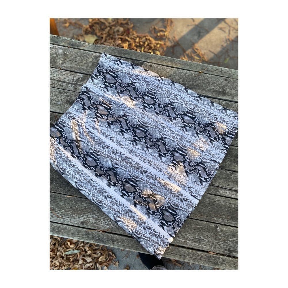 Snakeskin Print Mini Skirt Zip Hemline Stretch